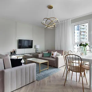Apartment Elite Marine Cztery Oceany, Danzig